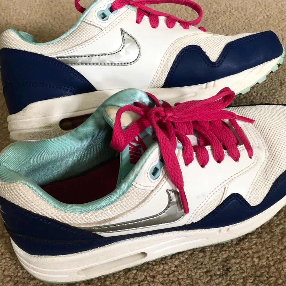 NIKE AIR MAX - Picture 4 of 7